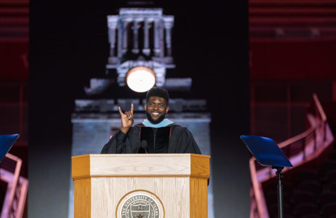 Emmanuel Acho, former Texas and NFL linebacker, give Commencement address